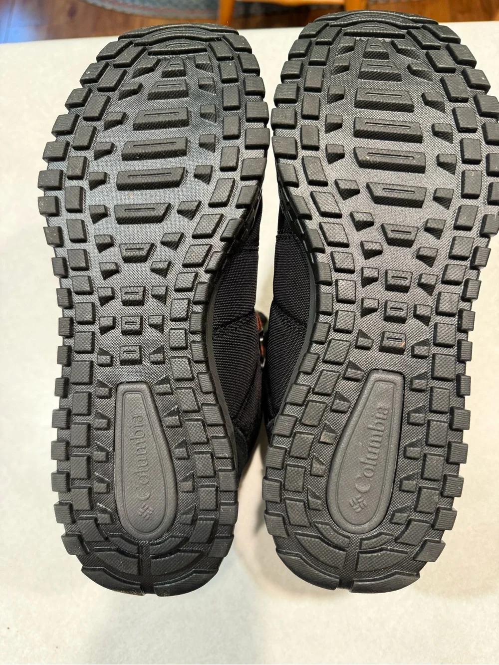 Columbia Black Boots with Brown Laces